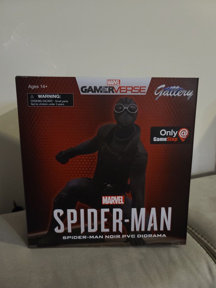Marvel Gallery Spider-Man Noir Statue