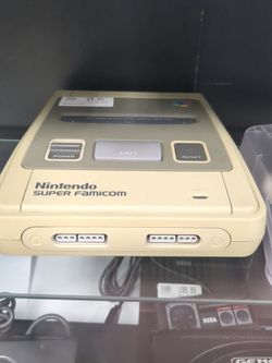 Super Famicom Consoles