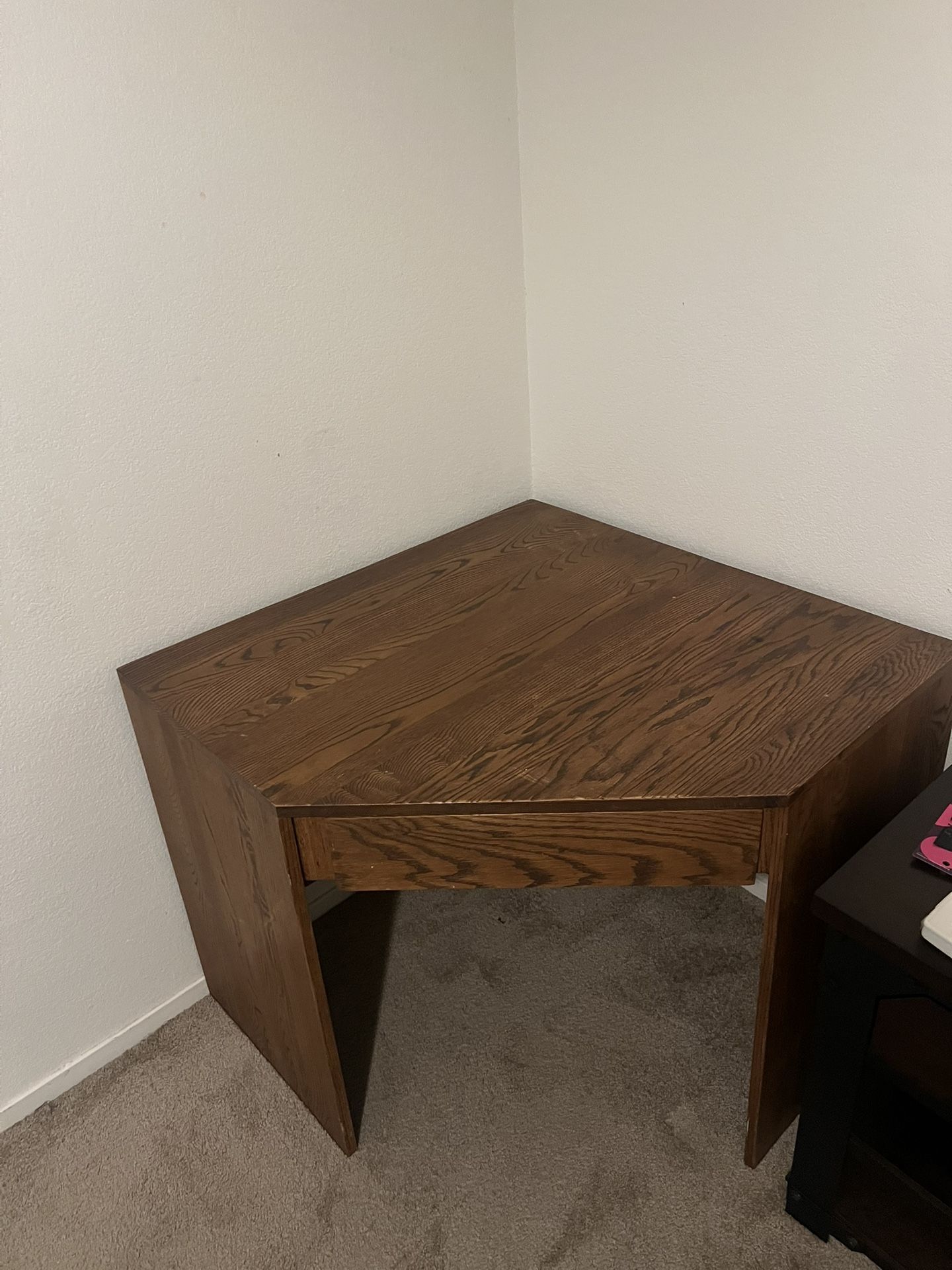 Room / Office Desk