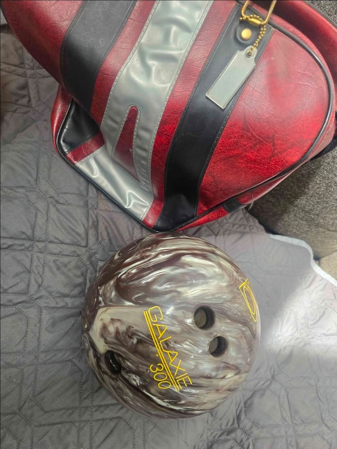 Bowling ball with carry bag vintage