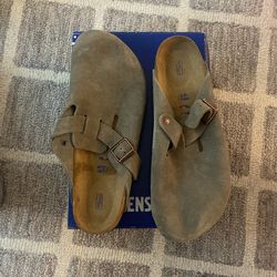 Birkenstock Boston Clogs Taupe