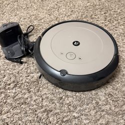 iRobot Roomba i3