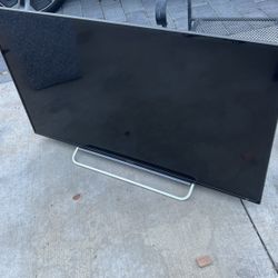 Sony Bravia 48in Flat Screen
