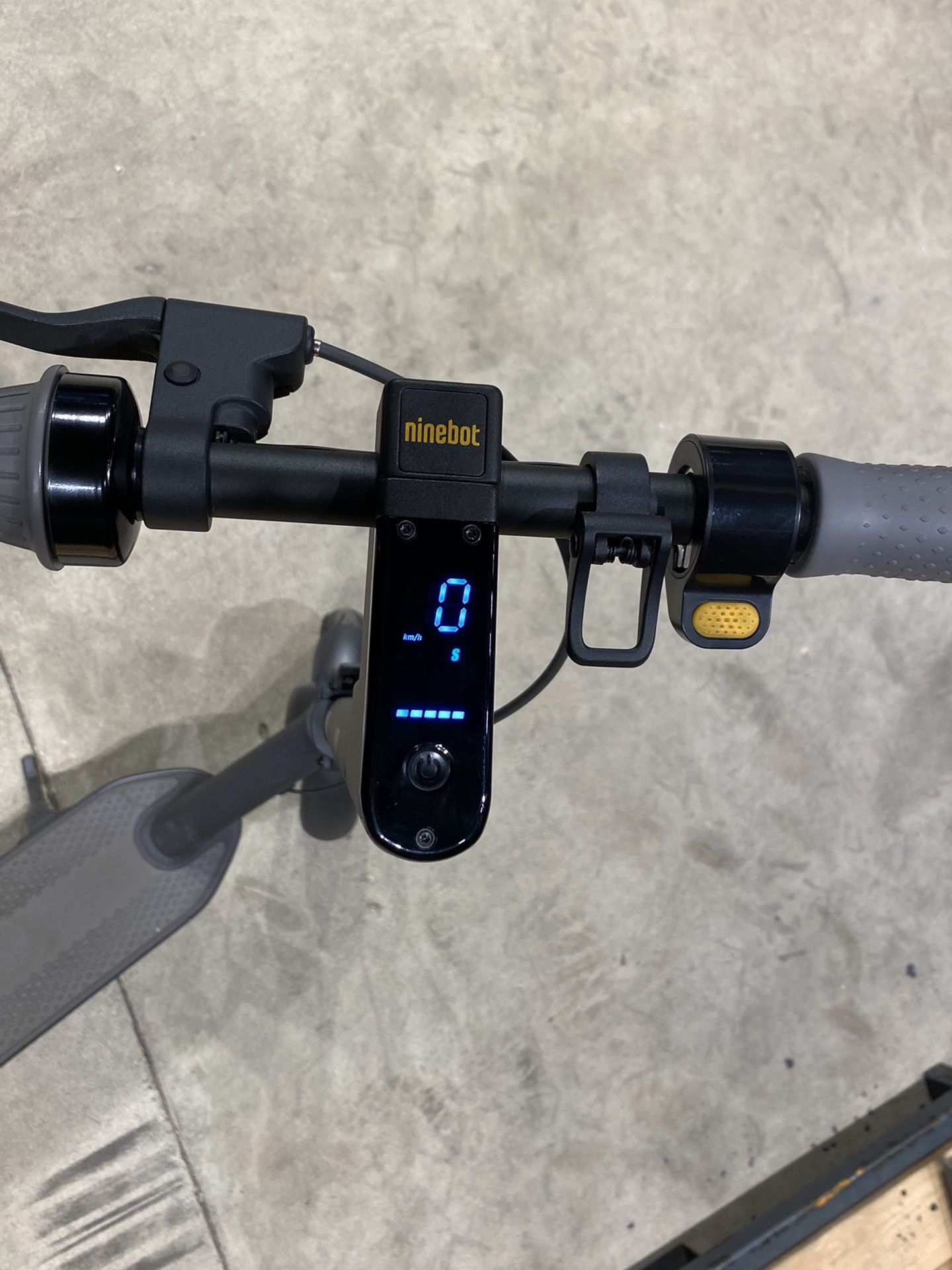2021 NINEBOT KICKSCOOTER MAX