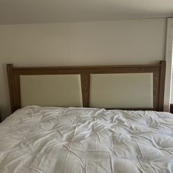 King Size Stickley Design Oak/Leather Headboard - Italian Spinneybeck Leather