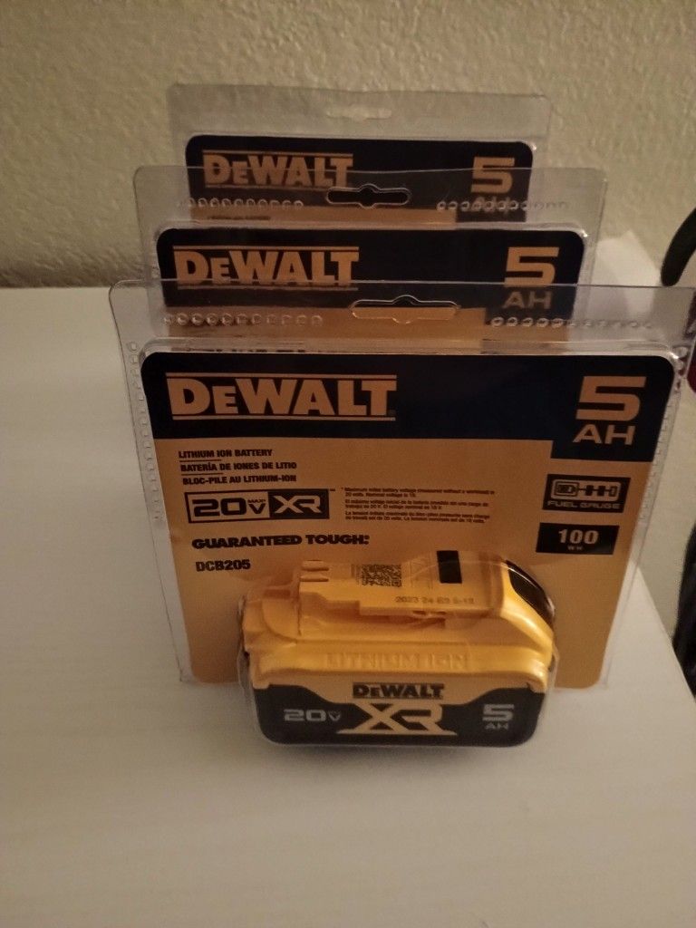 DeWalt 20 Volt 5 Ah Batteries 
