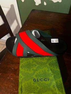 Guccis