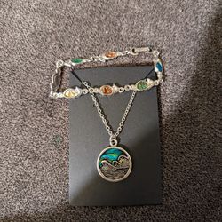 Necklace With Bracelet 