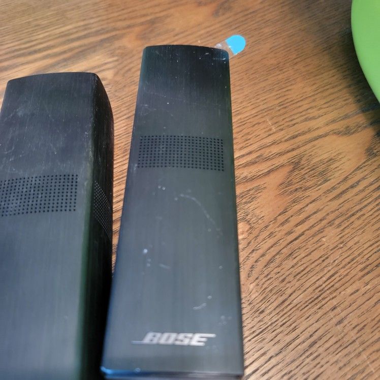2 Bose Surround Speakers 700 With Wireless Receiver And Cables
