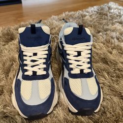 Brand New Reebok Shoes 