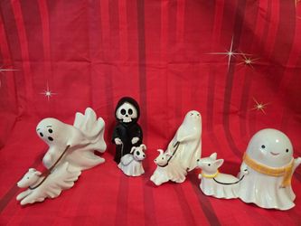 Viral ghosts walking dog