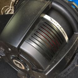 12 inches  Rockford Power T1  In Custom Box 