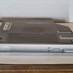 Dell CD-RW Drive Rev.A00 PH-07T(contact info removed)0-33B-0239
LBL Part#6W027A01