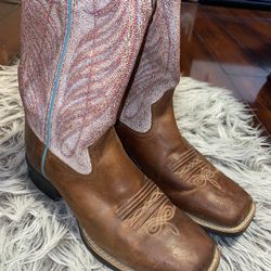 Ariat Women boots 