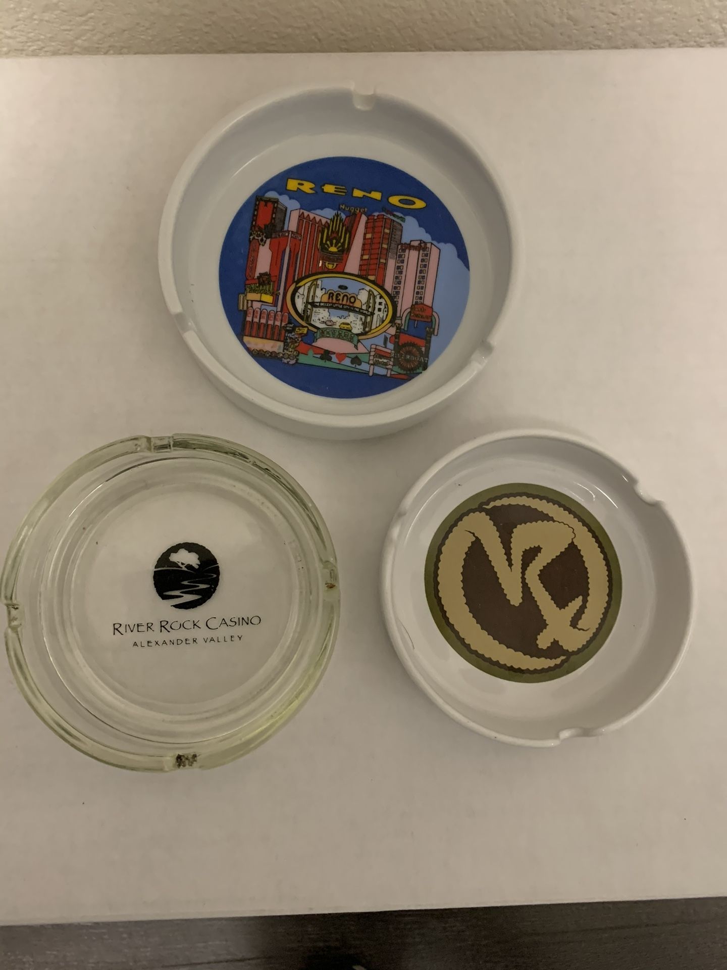 (3) - Souvenir - Ash Trays - (New)