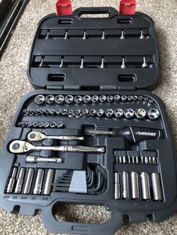 Husky tool set 92-pieces