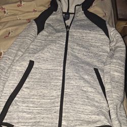 Jog and suit. Champion Boys Sweatshirt Medium 8/10NWT Hooded Hoodie Zipper White Gray Black Champion Sweatpants Youth Size Medium 8/10 Gray Black Flee