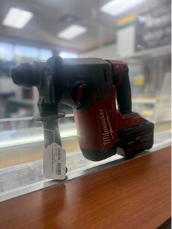 Milwaukee tools rotary drill