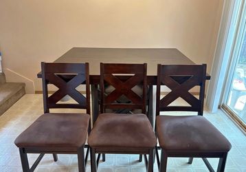 Dining Table with Leaf & 6 Chairs