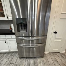 Whirlpool French Door Refrigerator – $700 FIRM