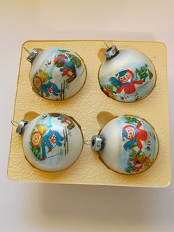 1973 Raggedy Ann & Andy Glass Ornaments