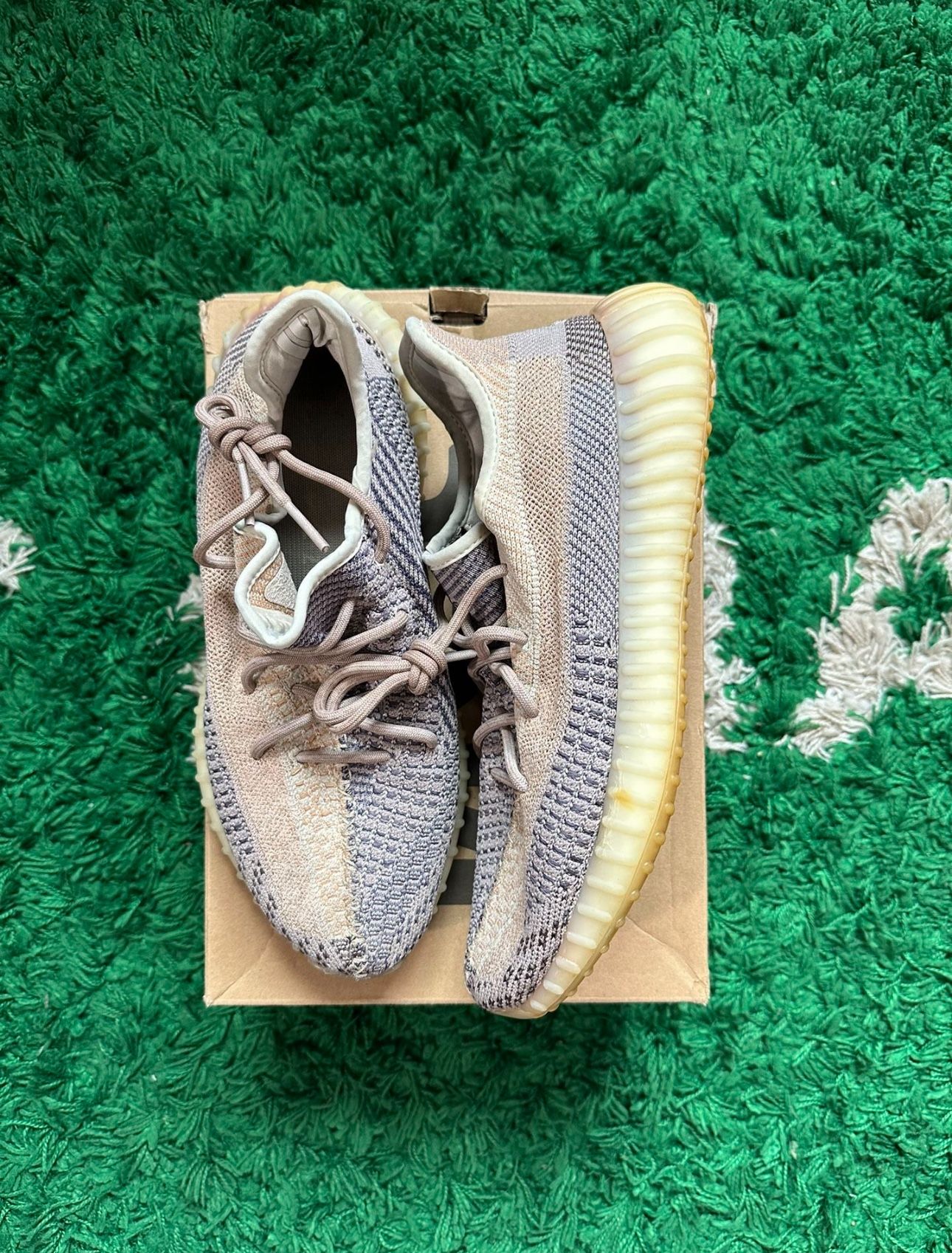 Yeezy Adidas 350 Ash Pearl Size 10.5 Mens