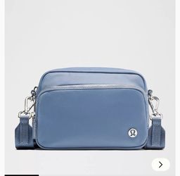 Lululemon new Crossbody
