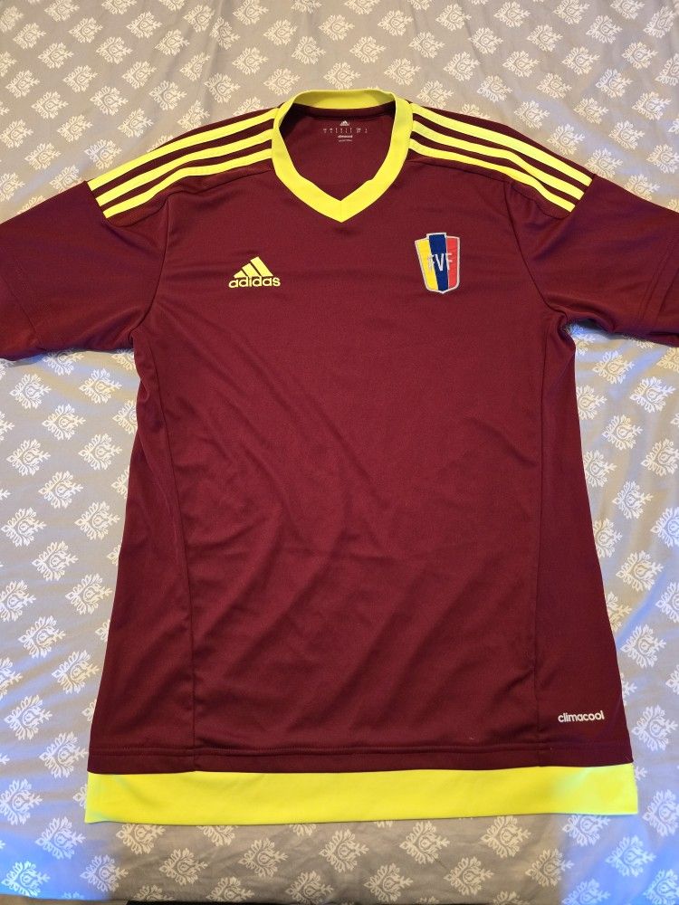 Adidas Vinotinto Jersey And Socks
