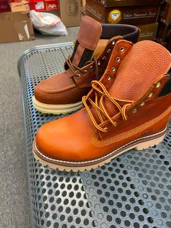 Nuevis zapatos de piel para trabajar