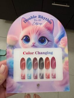 Double Rhythm color changing gel polish