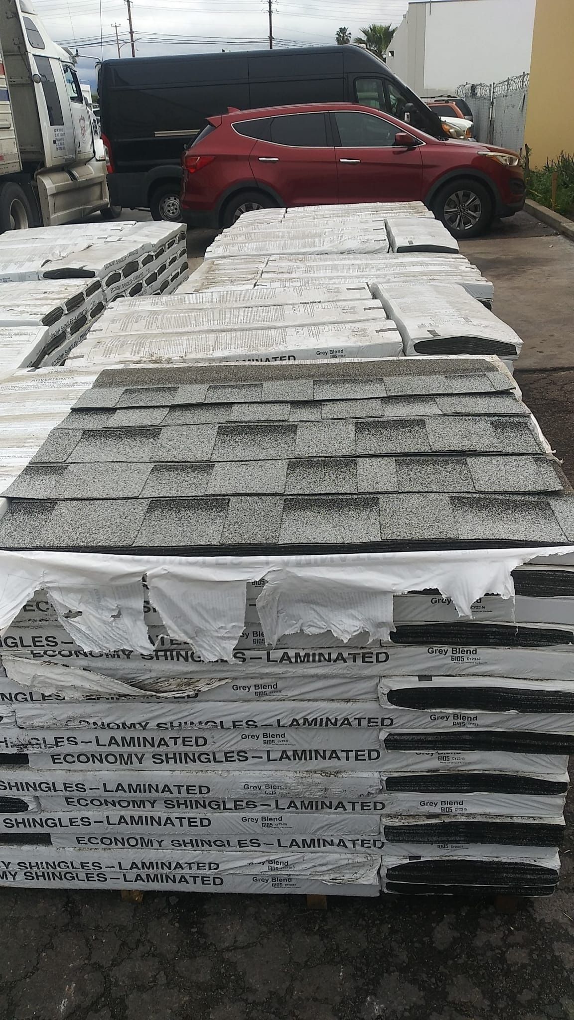 New Shingle 30 Years- 30 Años