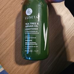 Luseta Tea Tree and Argan Oil Conditioner