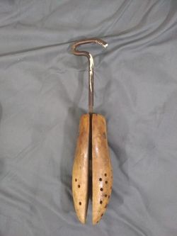 Vintage shoe stretcher