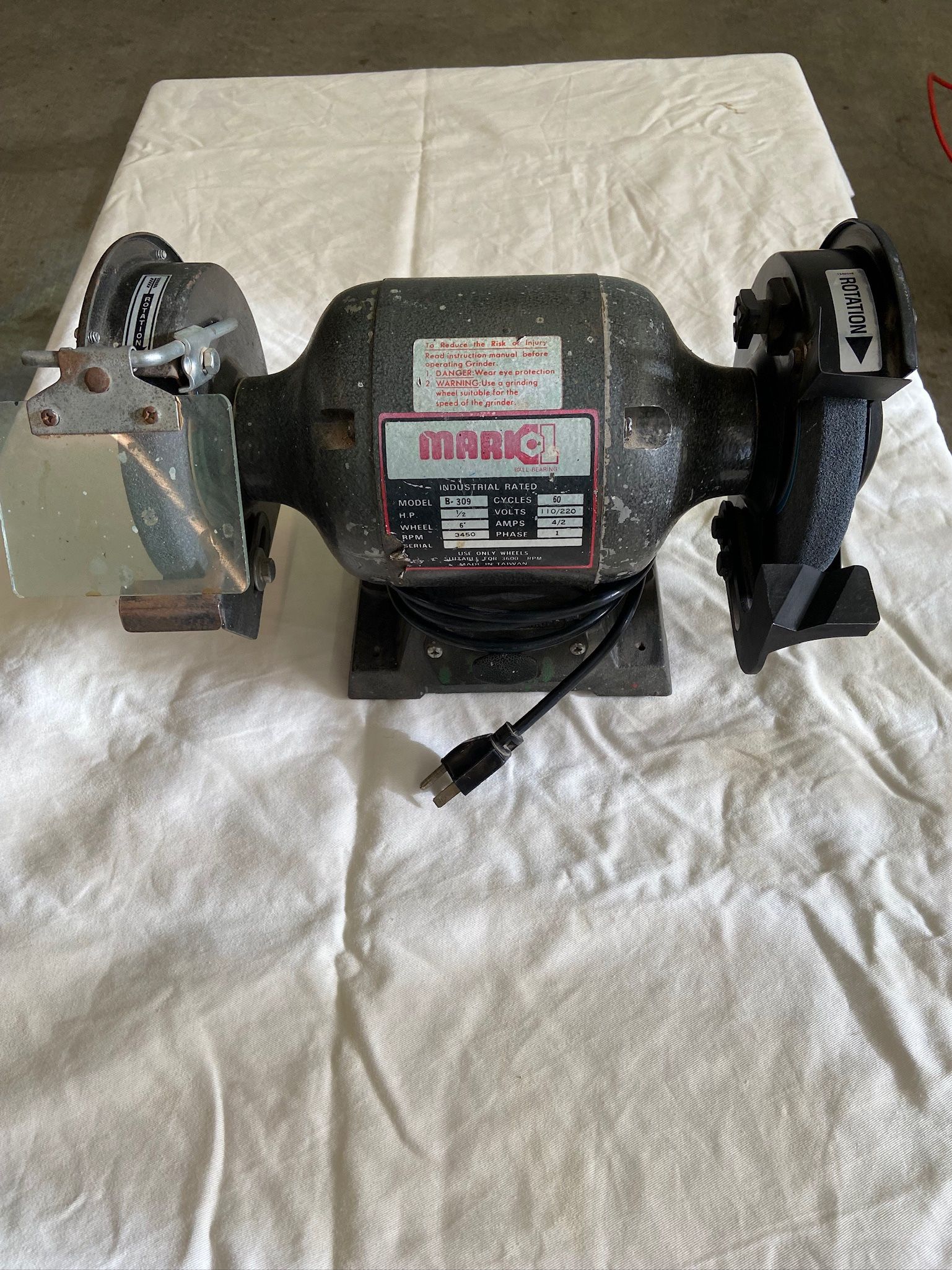 Mark 1 Model B-309 Bench grinder