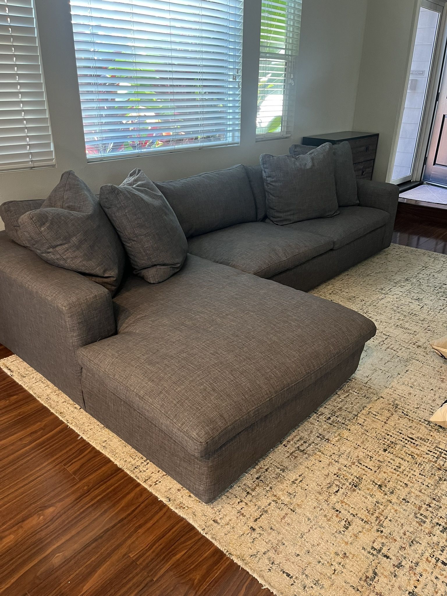 Gray/Blue Sectional Sofa With Chaise - Like New 