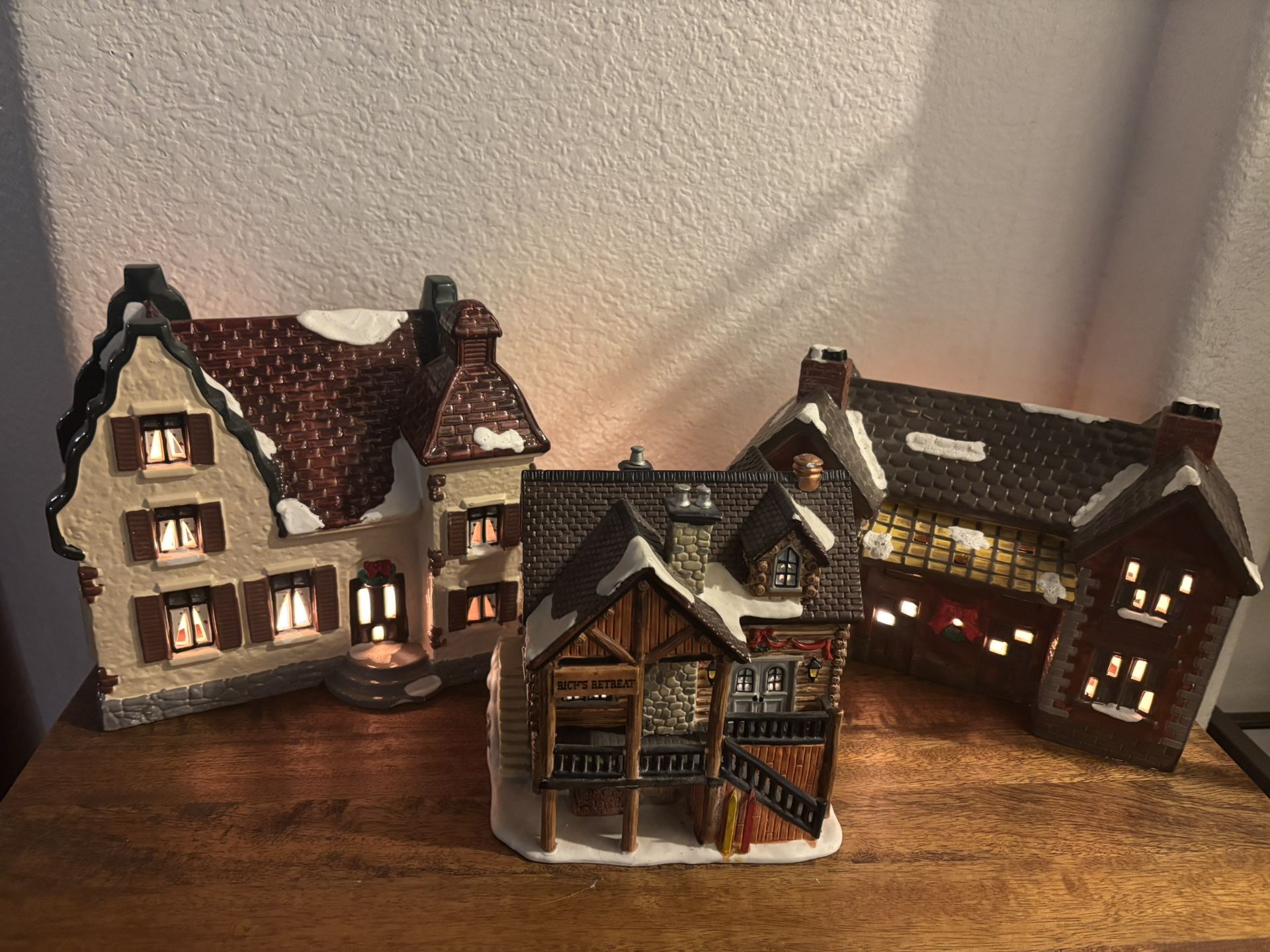 Set Of 3 Vintage Christmas Houses