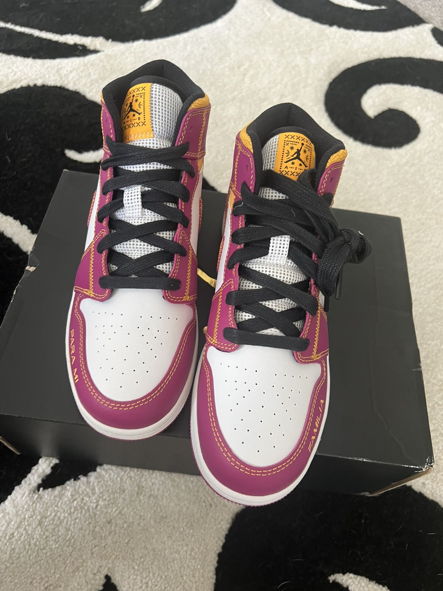Brand New Never Worn Jordan 1 Mid