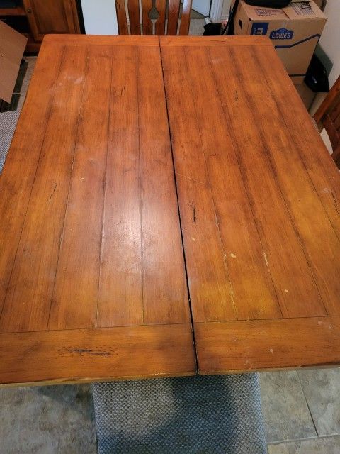 FREE Expanding Kitchen Table With 6 Chairs