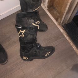Tech 10 Alpine Stars Riding Boots Sz 10