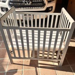 Baby Crib 
