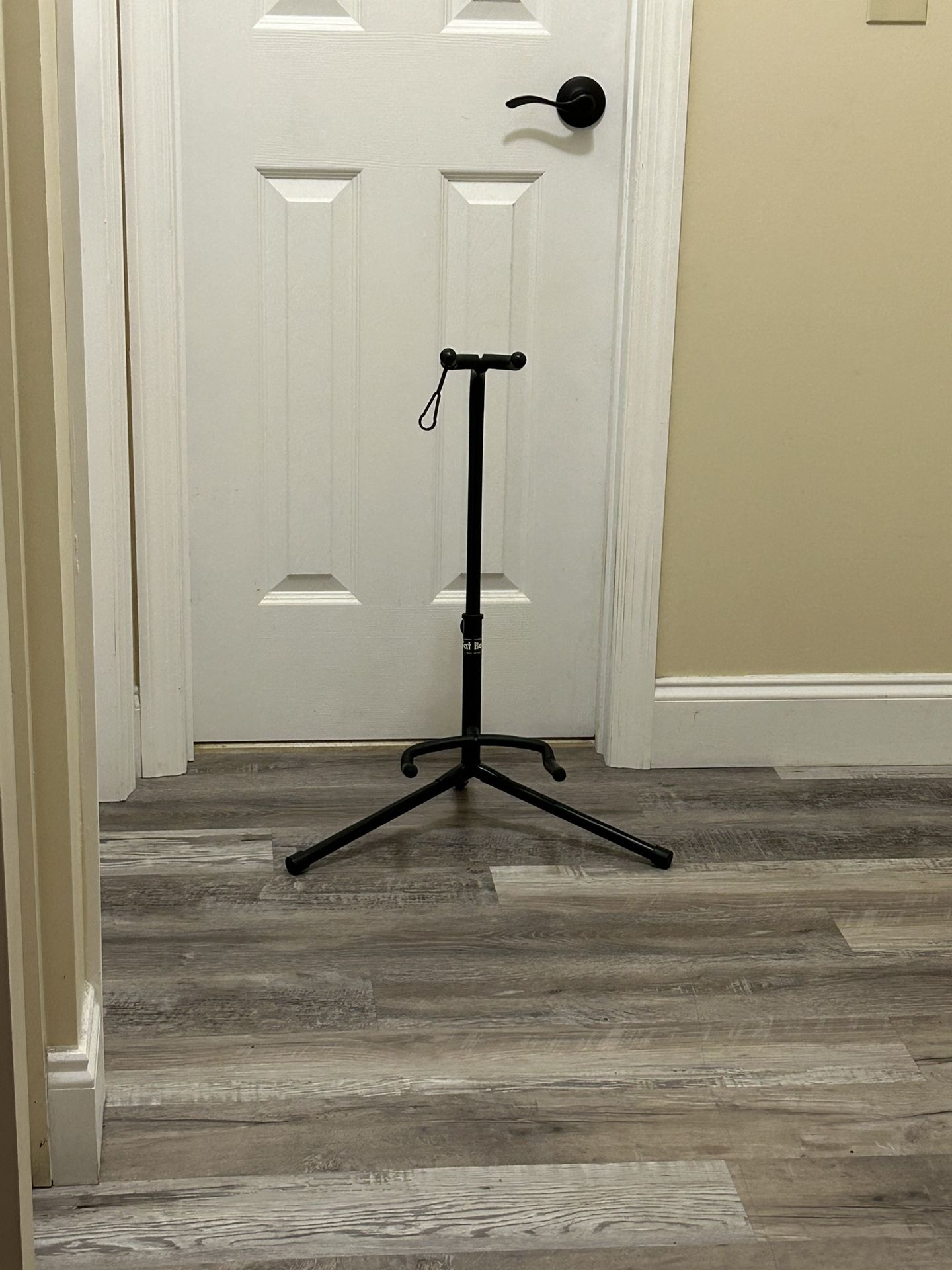 Guitar Stand