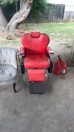Barbershop chair