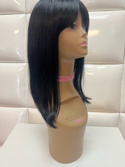 Synthetic hair wig-brand new $40-black color-cosplay costume dress up Halloween-Peluca negra nueva con fleco