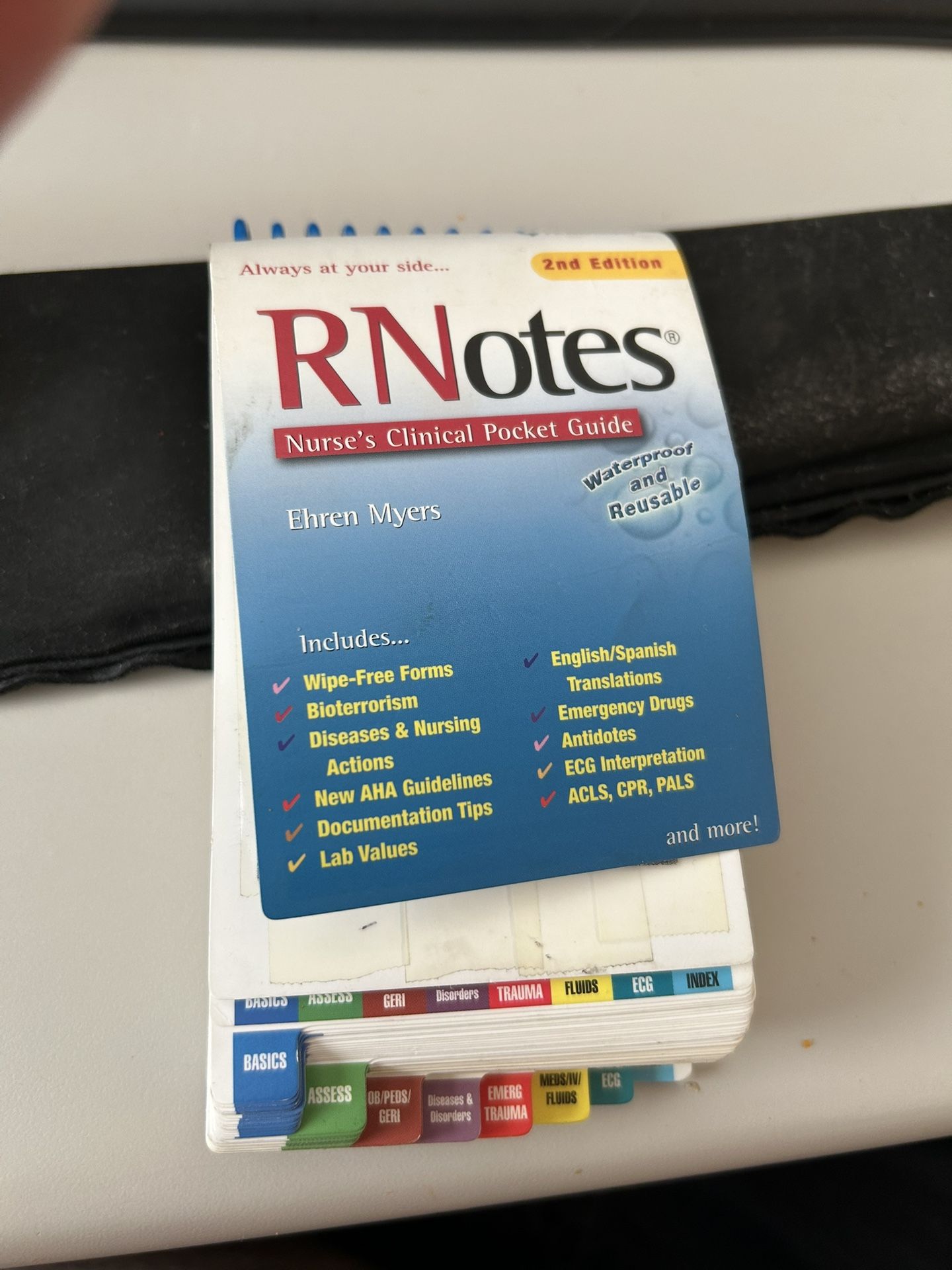 Book reference guide from 2006 RN notes nurses clinical pocket