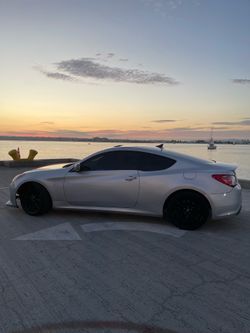 2010 Hyundai Genesis Coupe