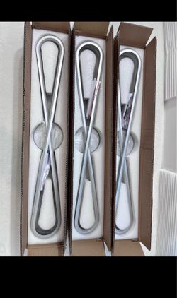 Modern 31.5” LED Bathroom Vanity Light – New (3 Available)