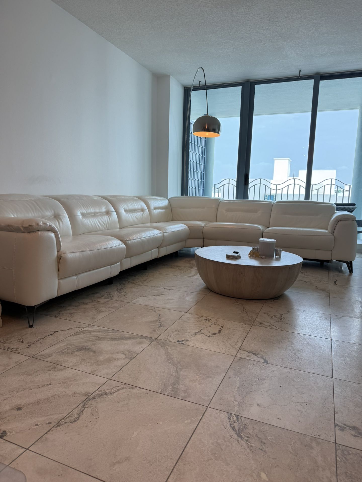 White Italian Leather Cool Firm Recliner Couch
