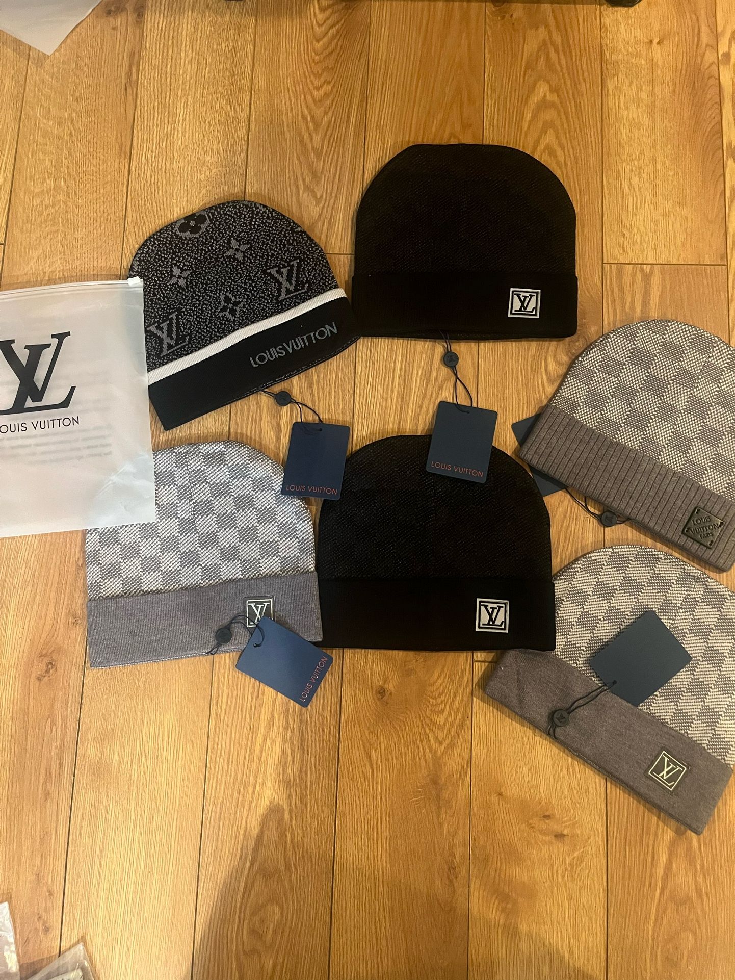 lv beanies 