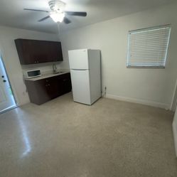 1 Bed/1 Bath 