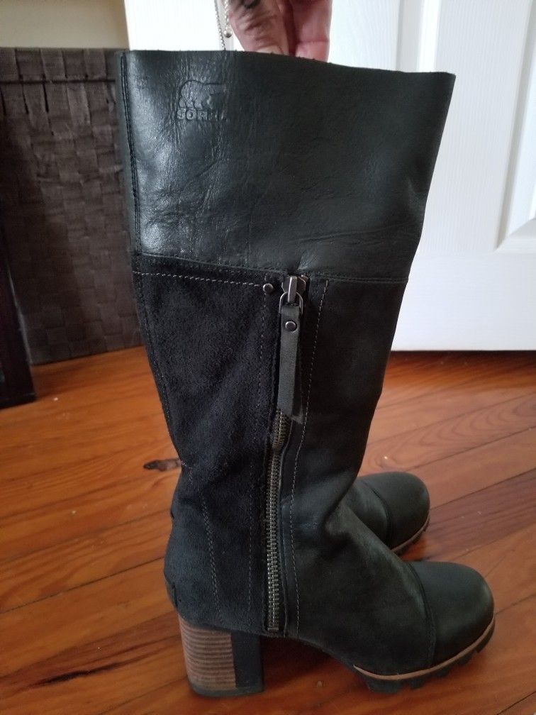 Sorel Women's Knee-high Black Leather & Suede Lug Sole Heeled Boot Sz 6 (EU 37)